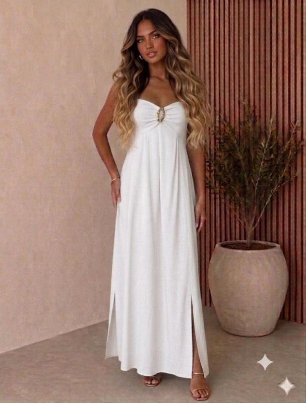 VESTIDO APLIQUE ESCOTE