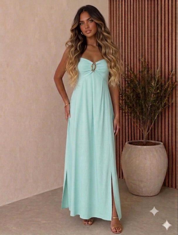 VESTIDO APLIQUE ESCOTE