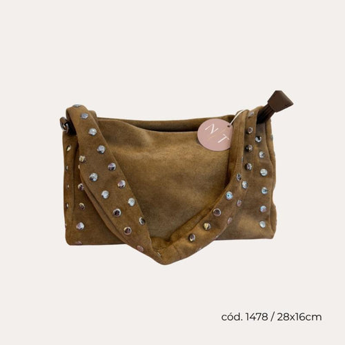 Bolso mediano tachas Caq